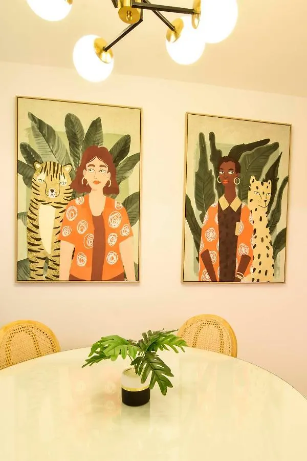 Letmalaga Square Merced Apartment