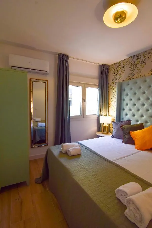 Letmalaga Square Merced 0*, Малага Испания