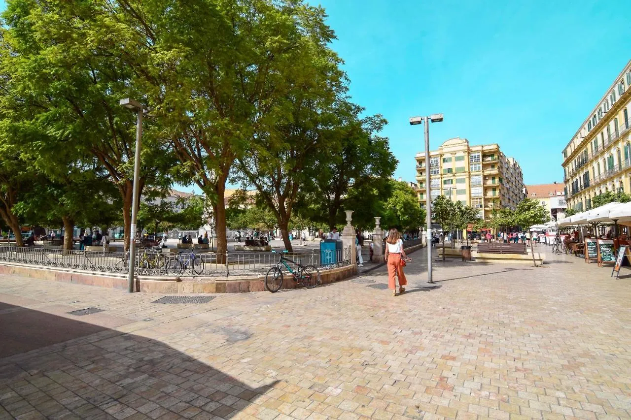 Letmalaga Square Merced Малага